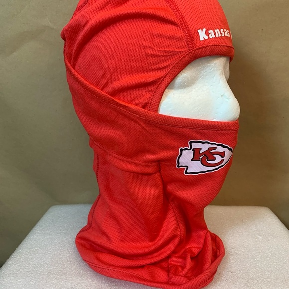 Kansas City Chiefs Football 🏈 Team Face Cover Ski Mask - Picture 3 of 9